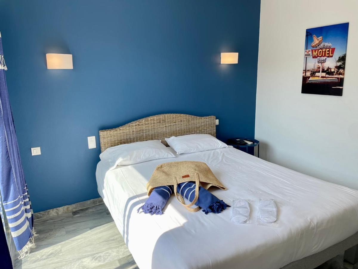 Amerique Hotel Palavas - Piscine - Plage エクステリア 写真