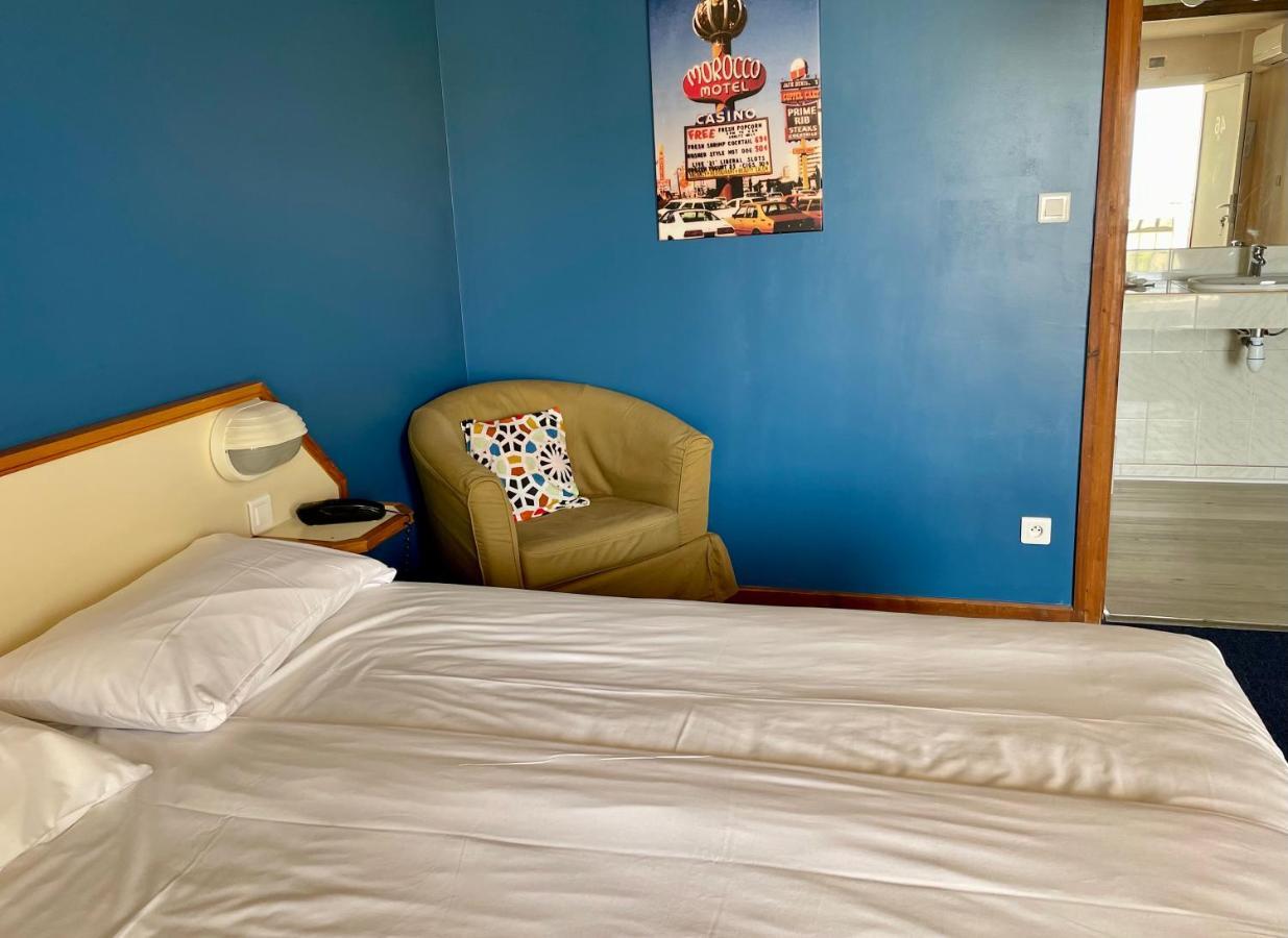Amerique Hotel Palavas - Piscine - Plage エクステリア 写真