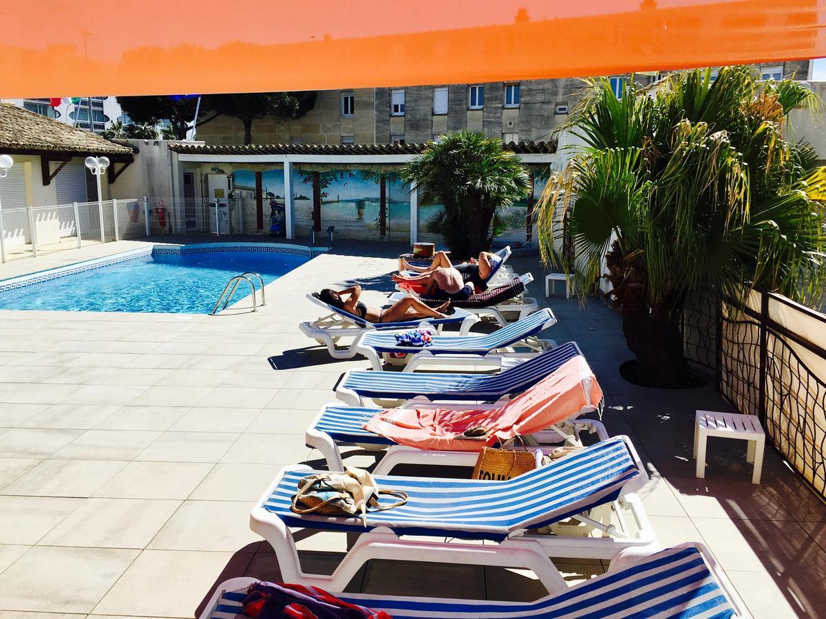 Amerique Hotel Palavas - Piscine - Plage エクステリア 写真