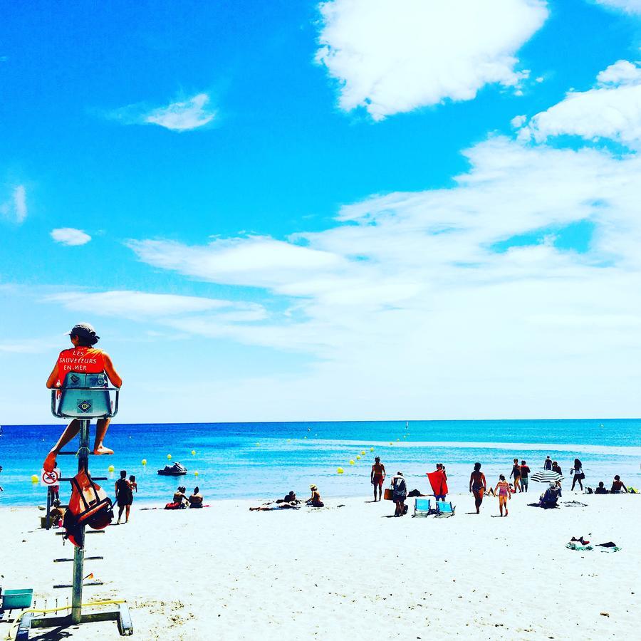 Amerique Hotel Palavas - Piscine - Plage エクステリア 写真