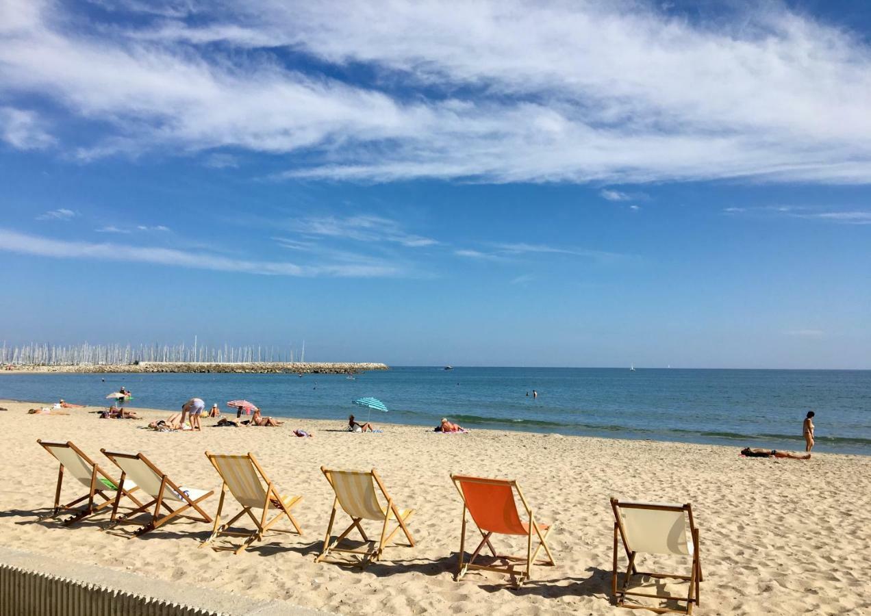 Amerique Hotel Palavas - Piscine - Plage エクステリア 写真